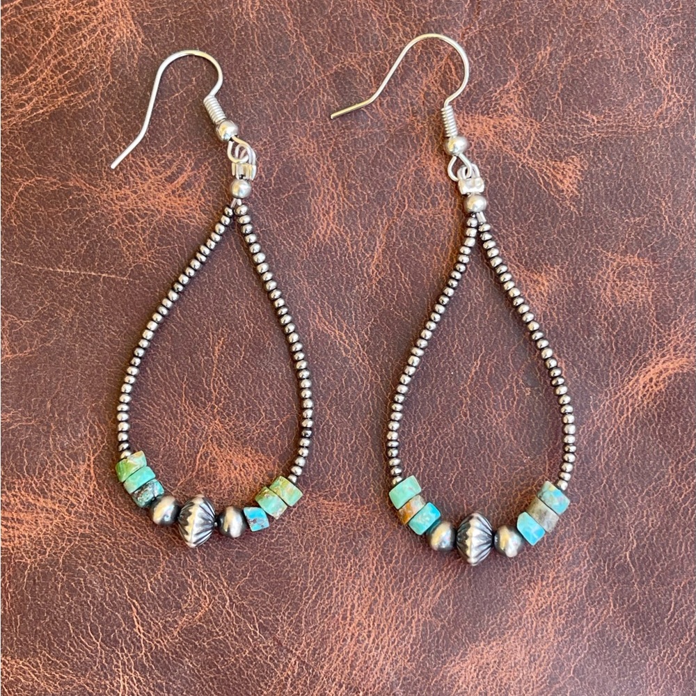 Palomino princess Earrings | Genuine Navajo Pearls | Genuine Turquoise - Picture 1 of 2